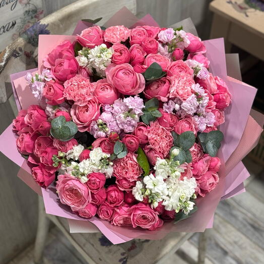 Розовый букетик 🌺