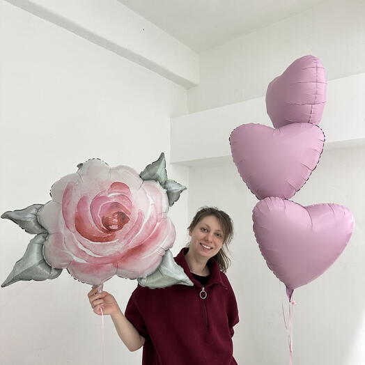 Шарики розовые сердечки для любимой девушки