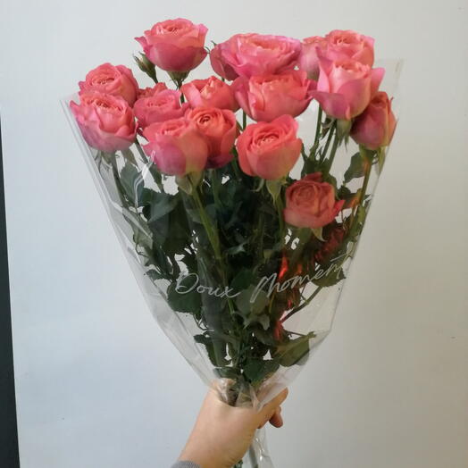 3 кустовые розы