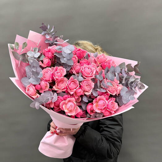Букет из роз пионовидных розовых