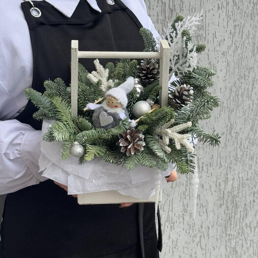 Новогодняя композиция в ящике 8.0