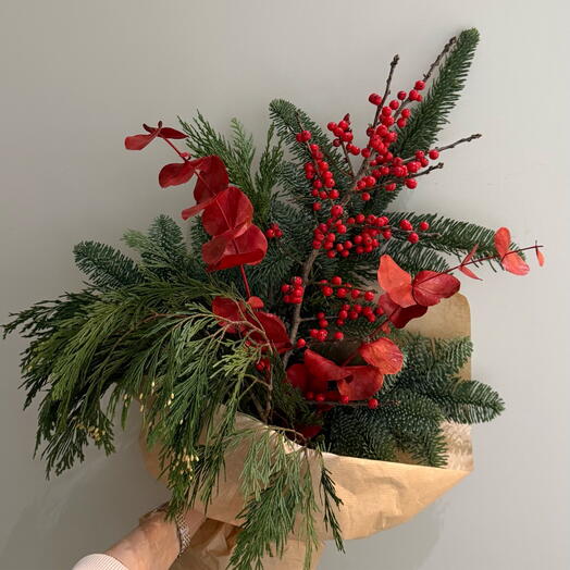 Holiday bouquet Red