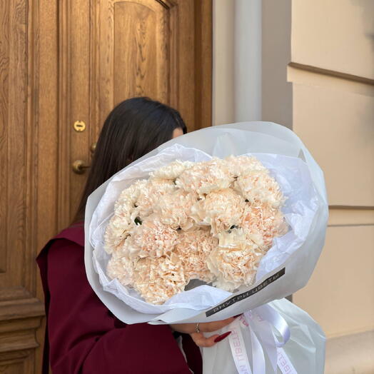 Букет 15 нежных диантусов