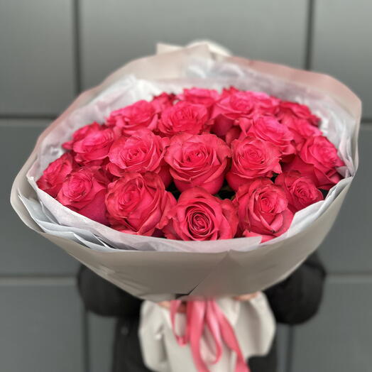 25 Розовых роз