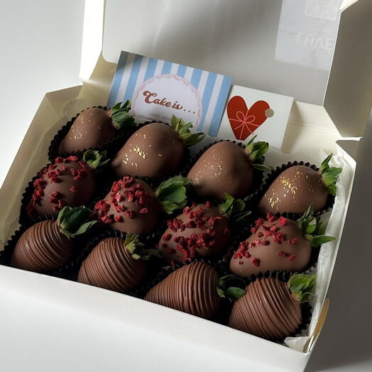 Truskawki w czekoladzie, 12 szt., Strawberries in Premium chocolate, Set S