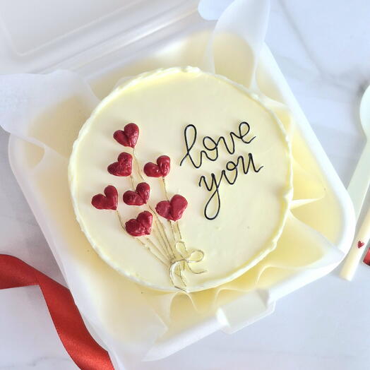 Бенто торт на день влюблённых "love you", на 14 февраля, с сердечками