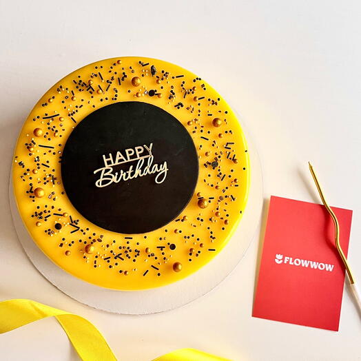 Муссовый торт «Happy birthday» на день рождения