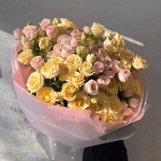 15 кустовых роз