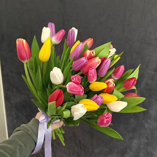 Букет из 35 тюльпанов 💐 СОЧИ