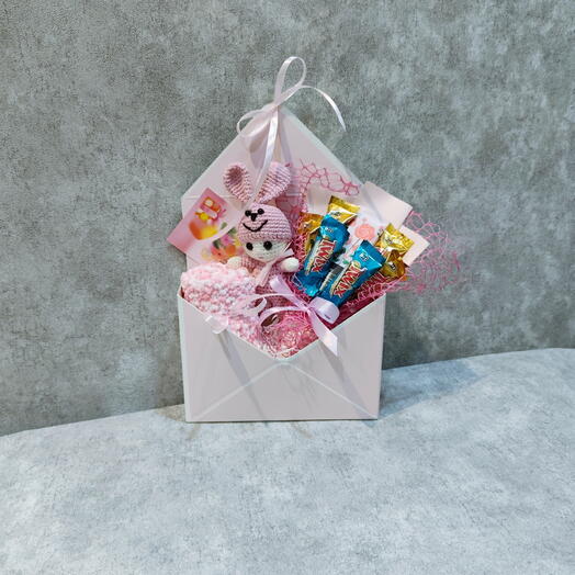 Дружеский сюрприз