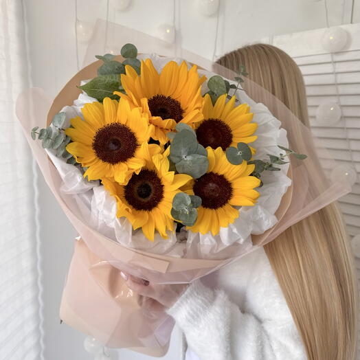 Авторский букет подсолнухов и эвкалипта🌸 Размер S