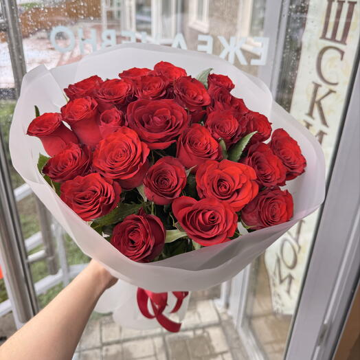 25 роз Кения