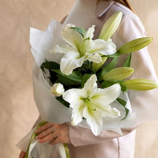 💐Букет из 3 лилий / доставка сегодня