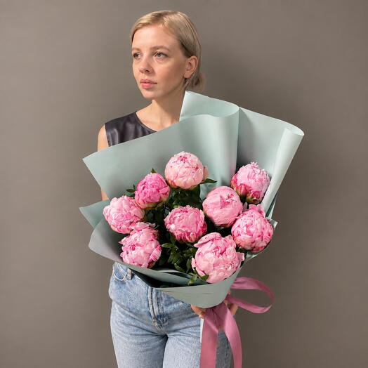 Пионы в мяте