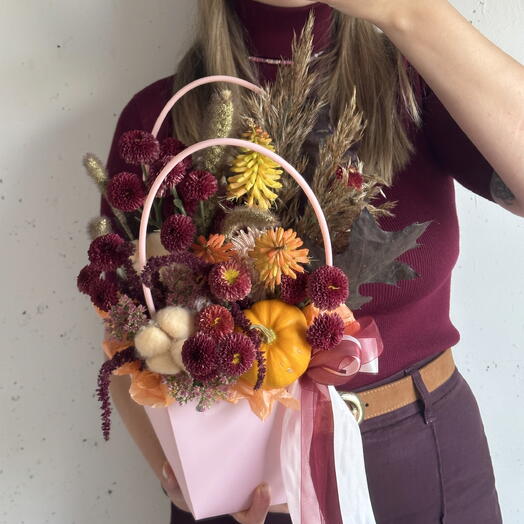 Композиция с тыковкой в осенним стиле 🍂