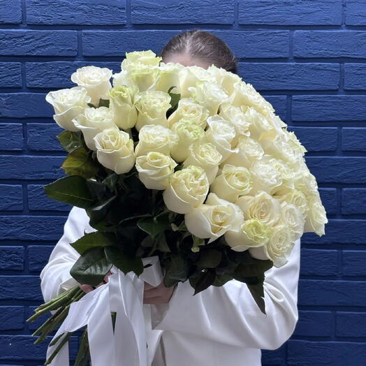 Букет из белых эквадорских роз 50 см