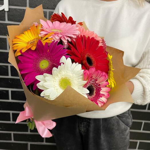 Gerbera Bouquets | Buy a bouquet of Gerberas Moscow | Fast Delivery on  Flowwow