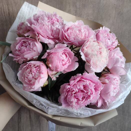 Monobucket 11 peonies