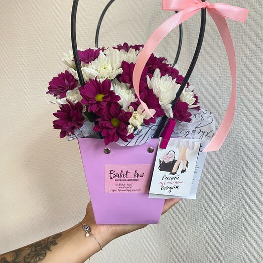 Цветы в коробке