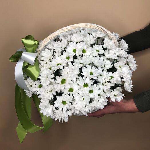Корзина с цветами и бантиком