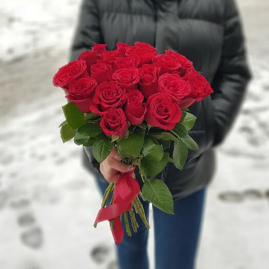 Bouquet of 21 red Kenyan roses