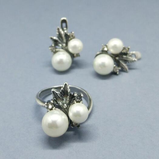 Jewelry Set White Pearl Majorca Earrings Ring