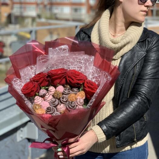 Клубника в шоколаде "My Love"