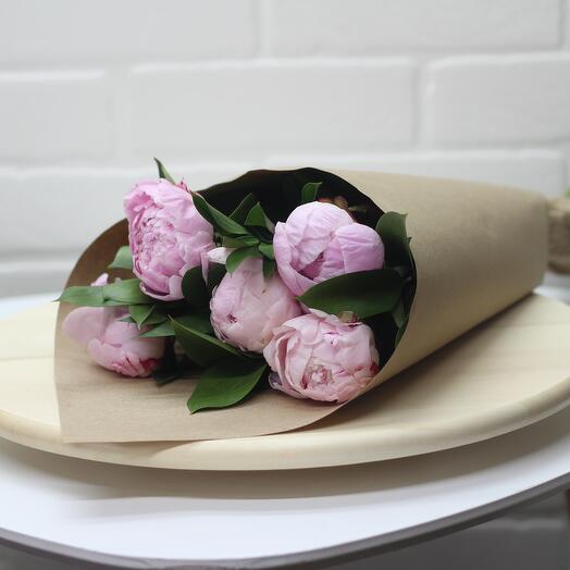 Ramo de 5 peonías rosas 😍 🥰
