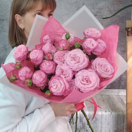 Bouquet of roses Bombastic