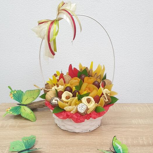 Козуб з сухофруктами