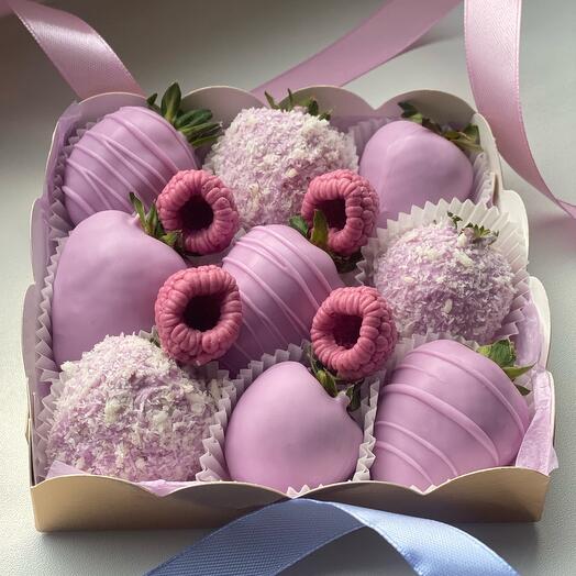 Клубника в шоколаде 💜💜