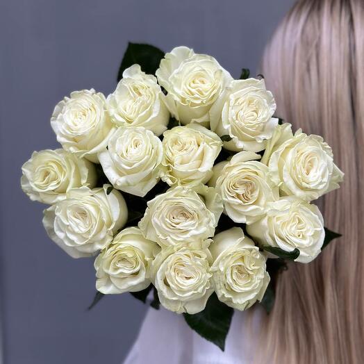15 rosas blancas Mondial, un ramo de piropos