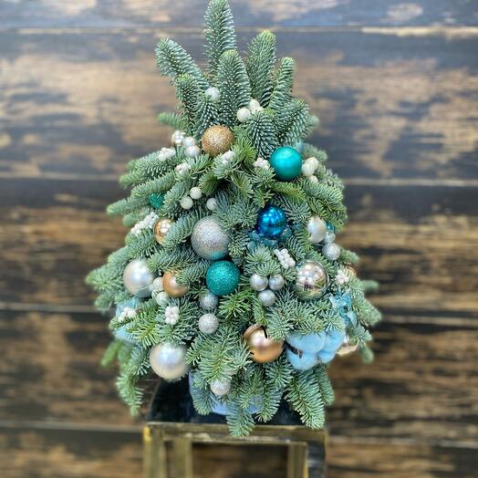 Елочка из нобилиса малышка Тиффани