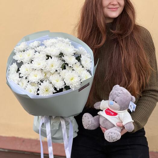 Букет хризантем + мишка «Тедди»