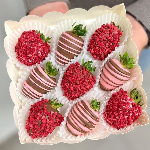 Strawberry box "Malinka"