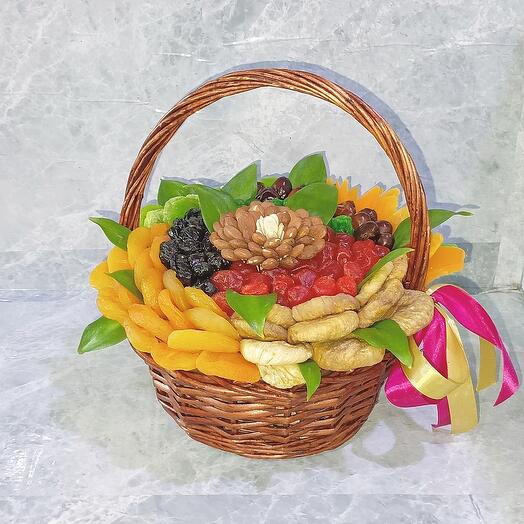 Корзина сухофруктами, букет с сухофруктами