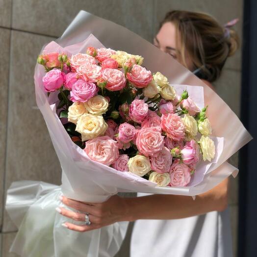 Микс из кустовых роз