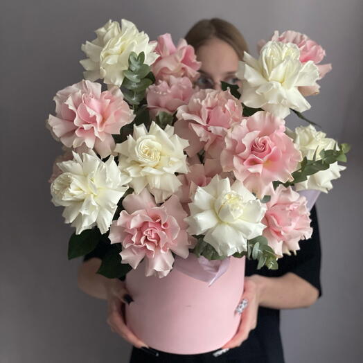Композиция из 21 французской розы