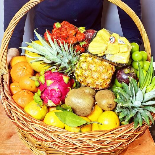 Фруктовая корзинка гигант (29кг)