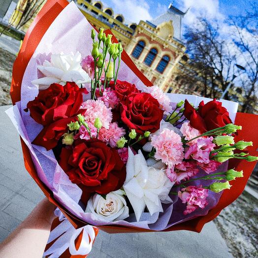 Сборный букет  Romantic