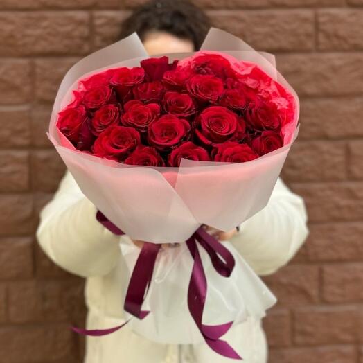 Букет из 21 красной розы