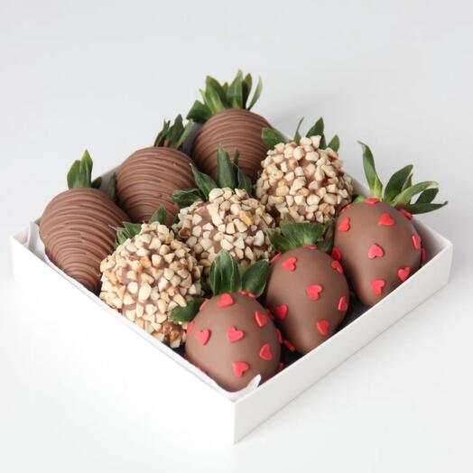 Клубника в шоколаде 9 ягод 🍓