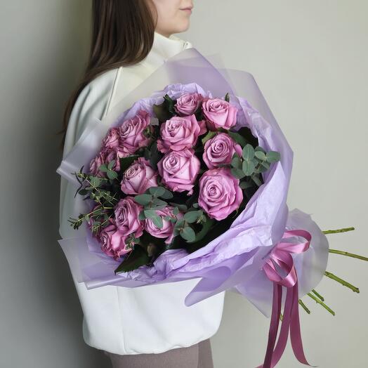 Монобукет из 15 роз сорта Маритим