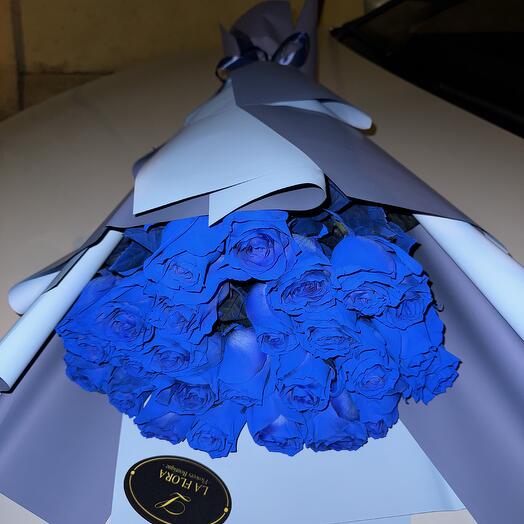 Blue roses💙🩵