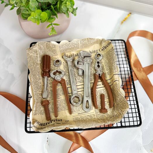 Инструменты из шоколада, в подарок мужу, мужчине на 23 февраля