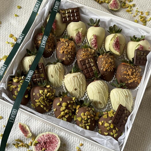 Клубника в шоколаде "Kiss"🍓