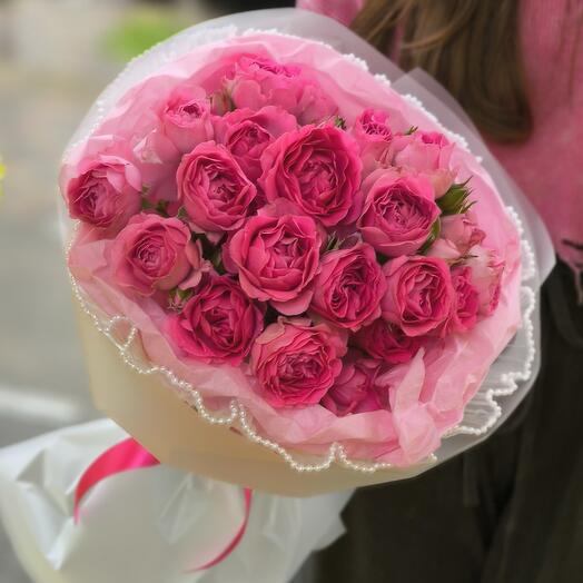 Букет из кустовых роз 💕