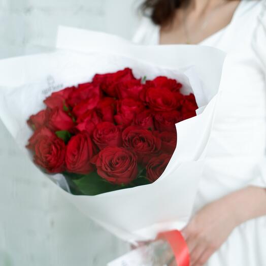 25 rosas rojas