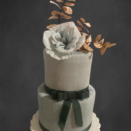 Ascot themed tier cake