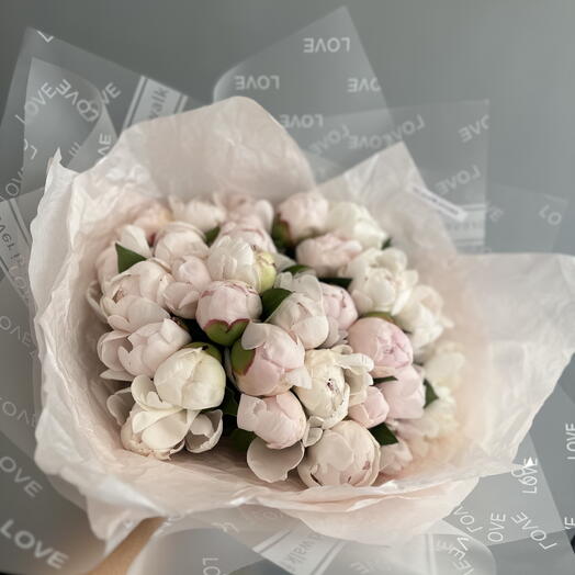 21 white peony